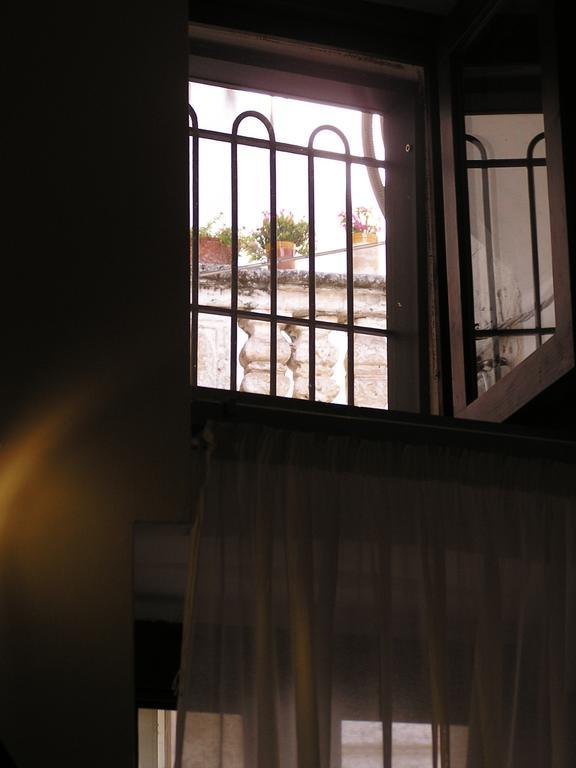 גרוטליה Art Transparent B&B מראה חיצוני תמונה